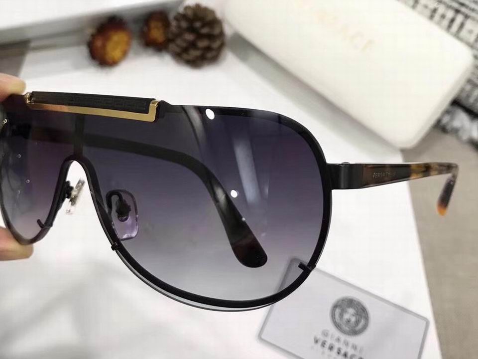 V Sunglasses AAAA-447