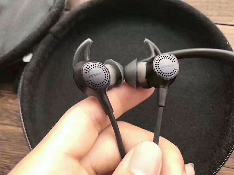 Bose QC 30