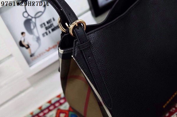 Burberry Handbags AAA-004