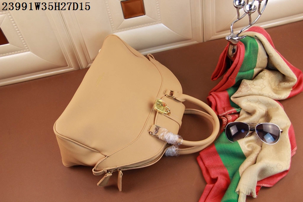 Burberry Handbags AAA-007