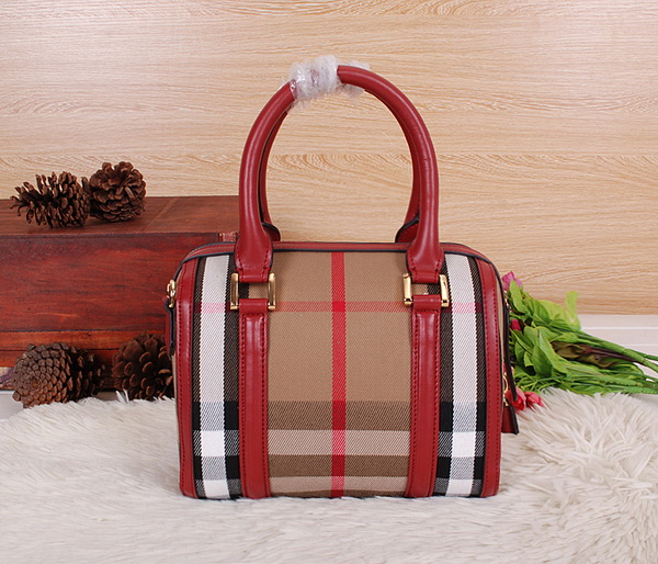 Burberry Handbags AAA-020