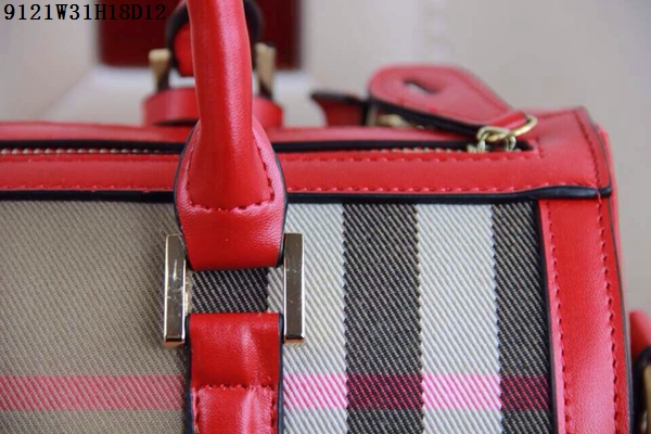 Burberry Handbags AAA-025