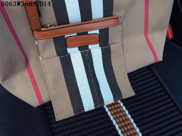 Burberry Handbags AAA-055