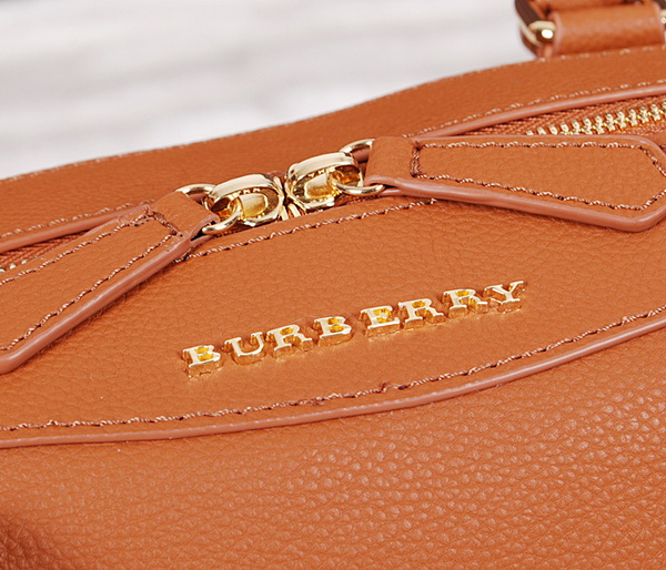 Burberry Handbags AAA-059