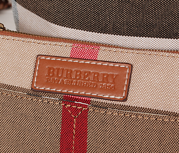 Burberry Handbags AAA-067