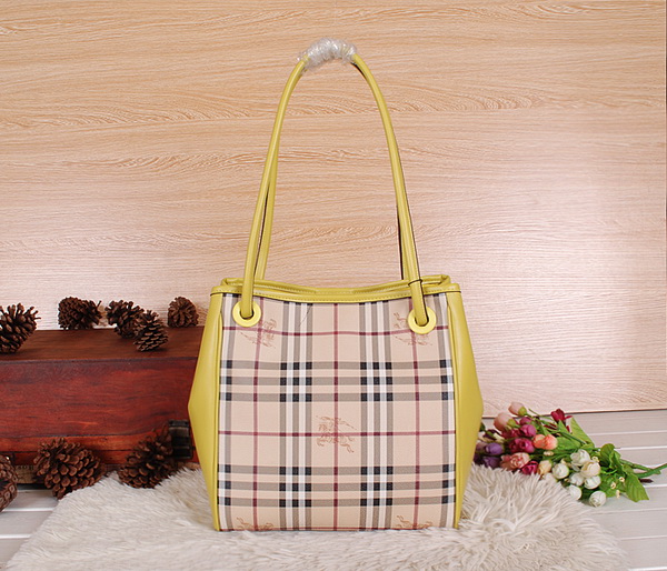 Burberry Handbags AAA-077