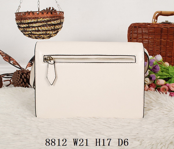 Burberry Handbags AAA-080