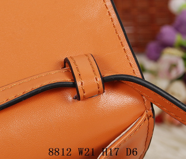 Burberry Handbags AAA-081