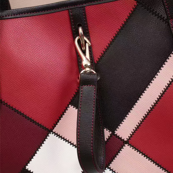 Burberry Handbags AAA-102