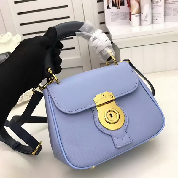 Burberry Handbags AAA-112