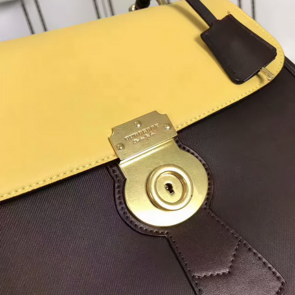 Burberry Handbags AAA-118