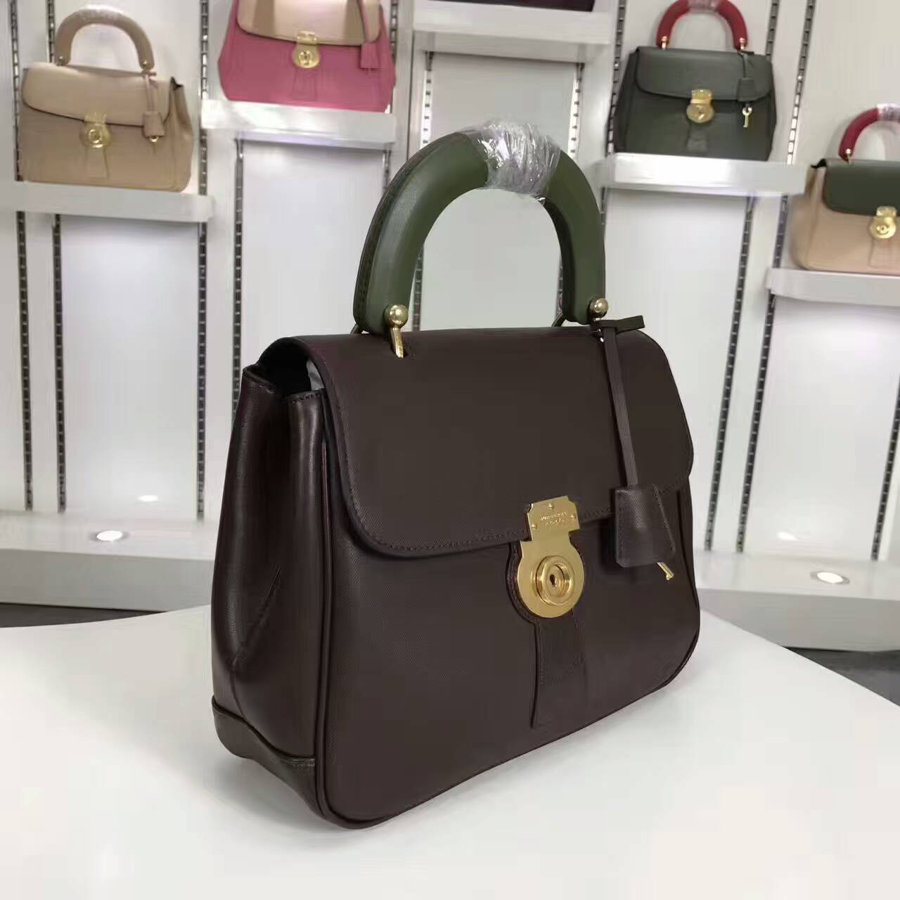 Burberry Handbags AAA-121