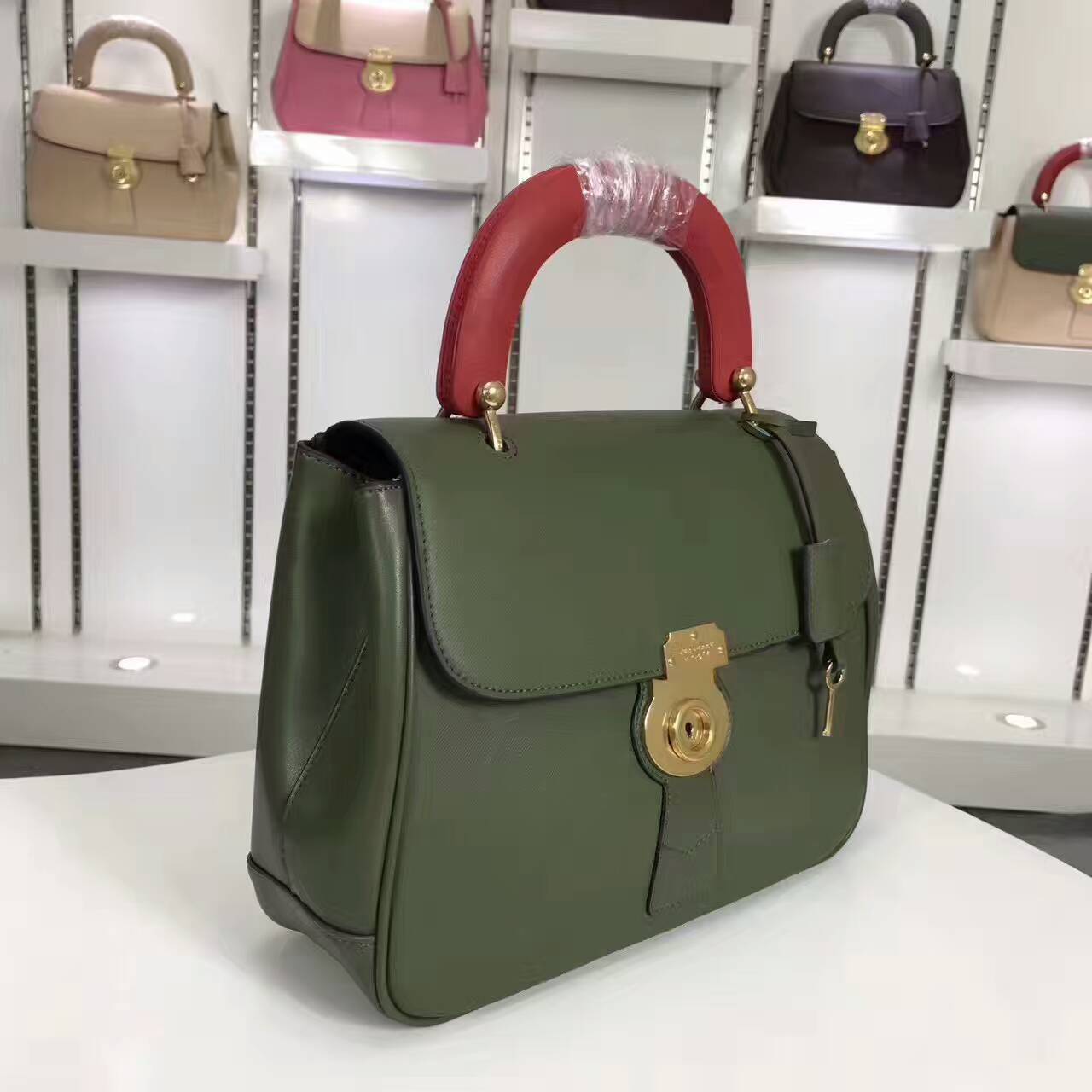 Burberry Handbags AAA-122