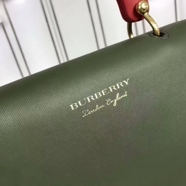 Burberry Handbags AAA-122