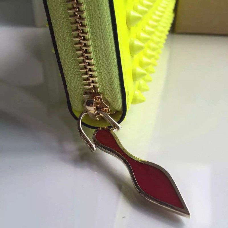 Christian Louboutin Wallet 1:1 Quality-016