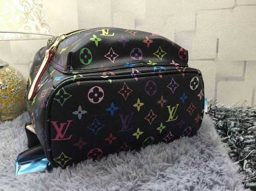 LV Backpack 1:1 Quality-006