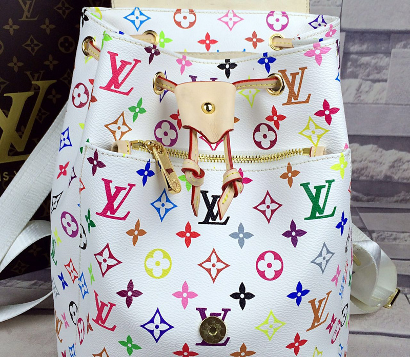 LV Backpack 1:1 Quality-015