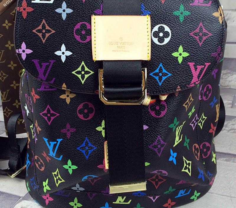 LV Backpack 1:1 Quality-016