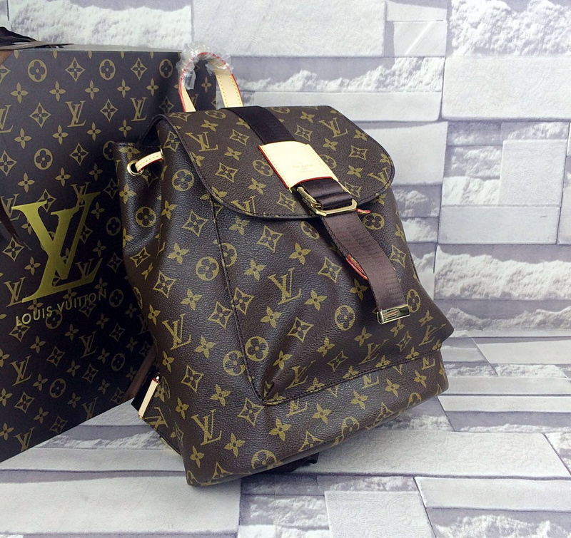 LV Backpack 1:1 Quality-017