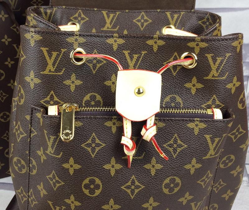 LV Backpack 1:1 Quality-017