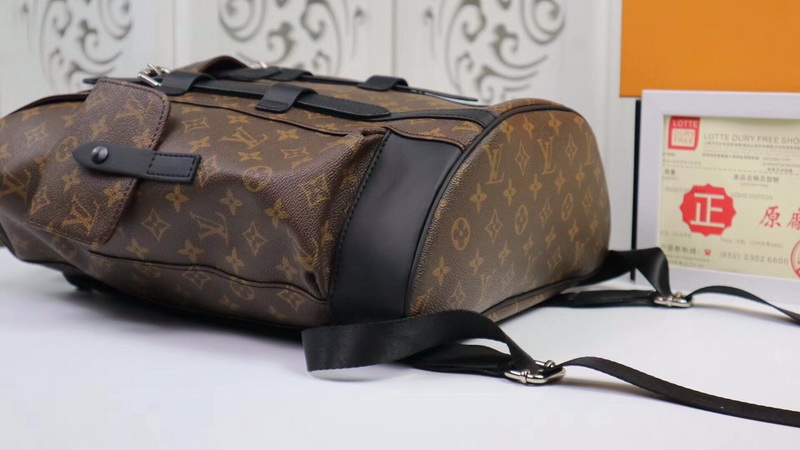 LV Backpack 1;1 Quality-135