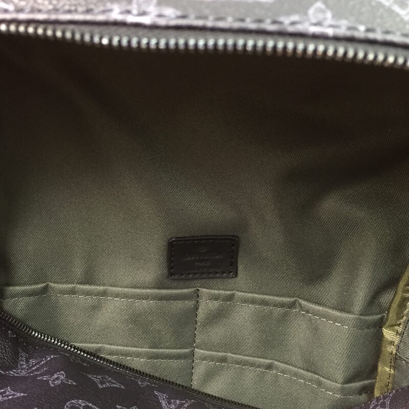 LV Backpack 1;1 Quality-136