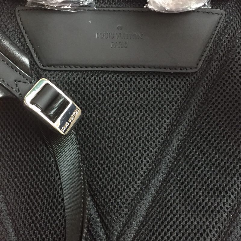 LV Backpack 1;1 Quality-137