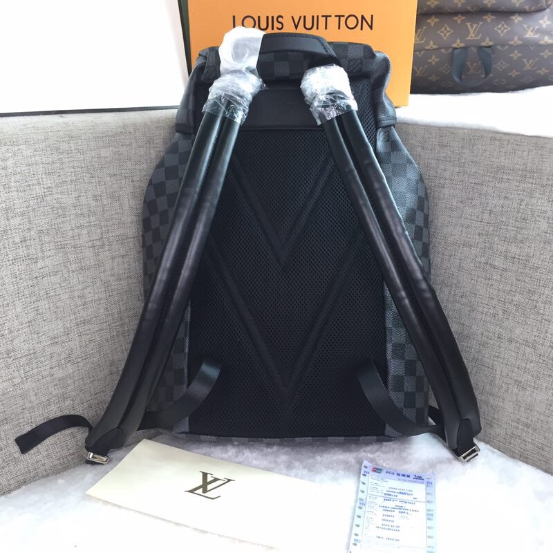 LV Backpack 1;1 Quality-137