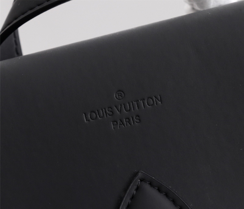 LV Backpack 1;1 Quality-139