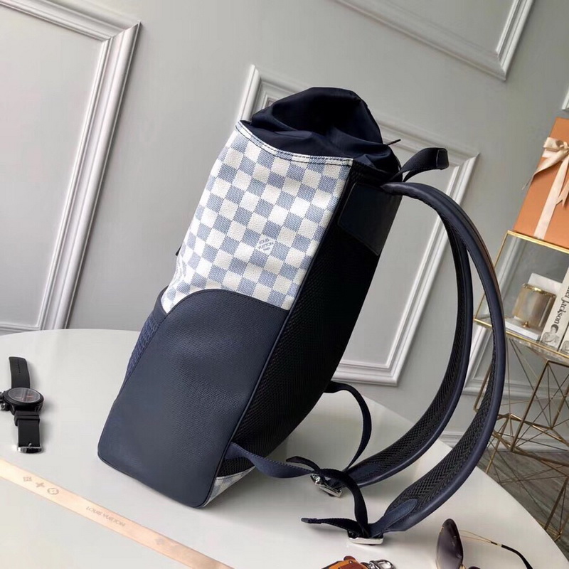 LV Backpack 1;1 Quality-142