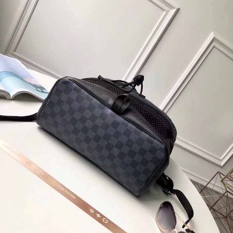 LV Backpack 1;1 Quality-143