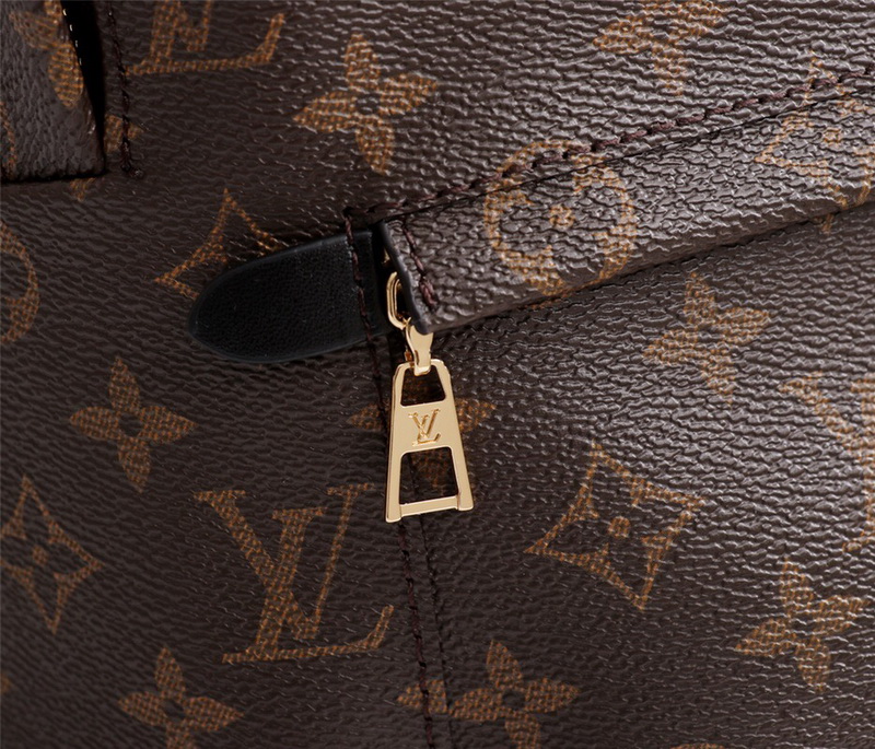 LV Backpack 1;1 Quality-149