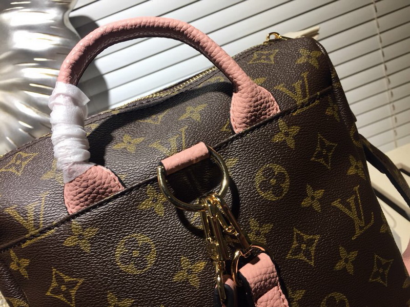 LV Backpack 1;1 Quality-151