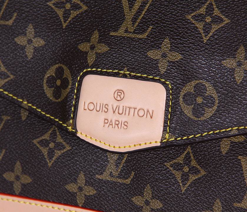 LV Backpack 11 Quality-026