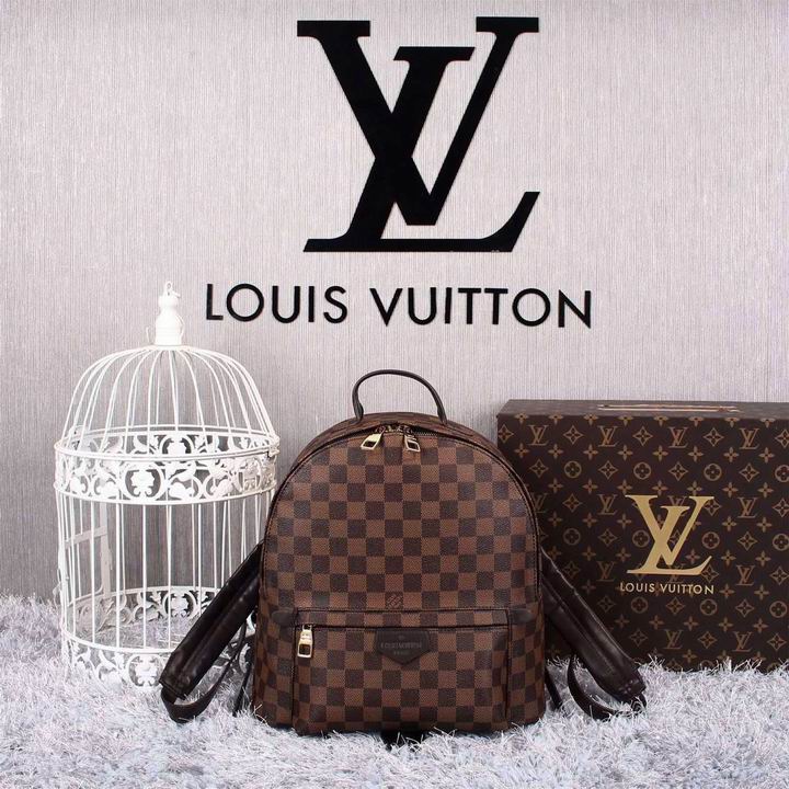 LV Backpack 11 Quality-027