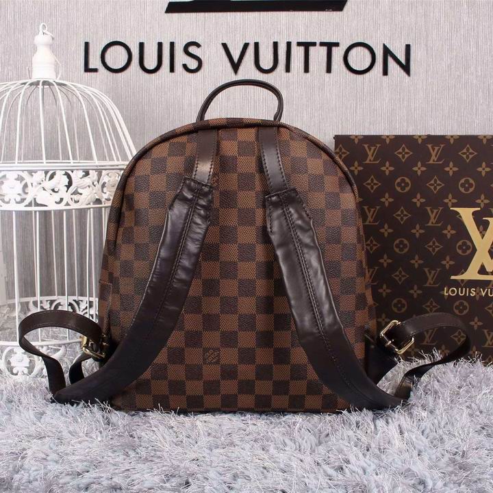 LV Backpack 11 Quality-027