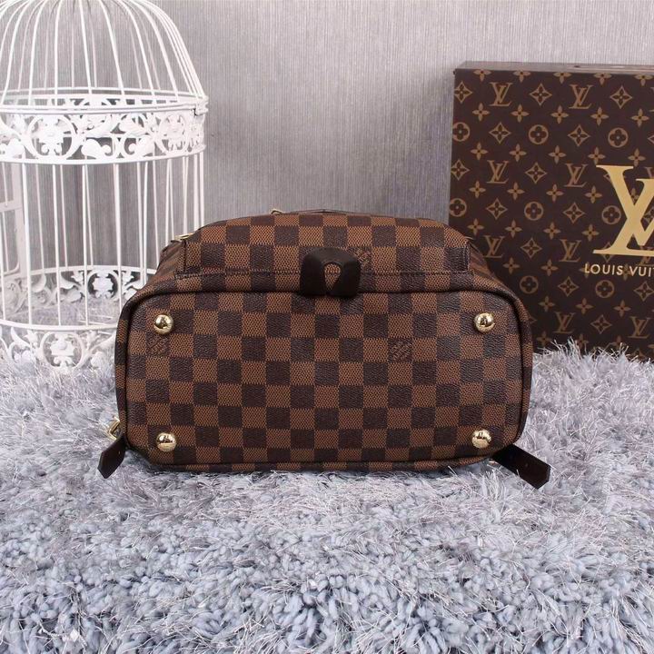 LV Backpack 11 Quality-027