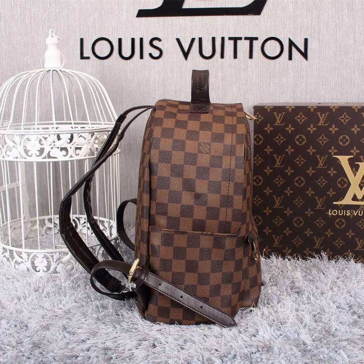 LV Backpack 11 Quality-027