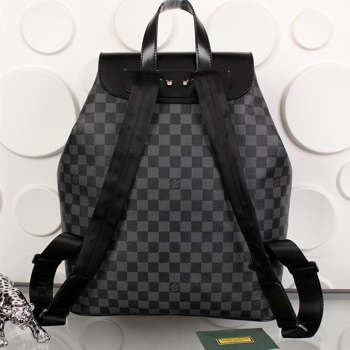 LV Backpack 11 Quality-029