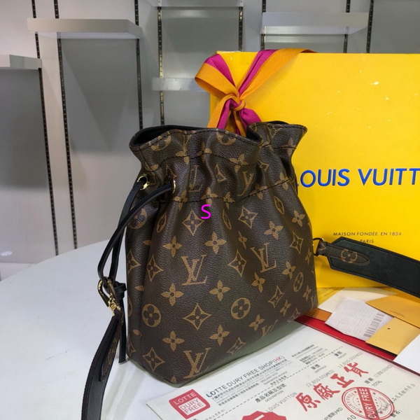 LV Hangbags AAA-117