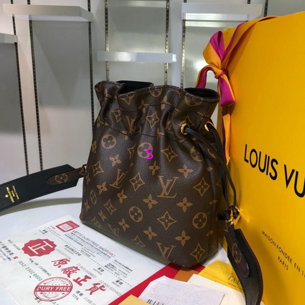 LV Hangbags AAA-117