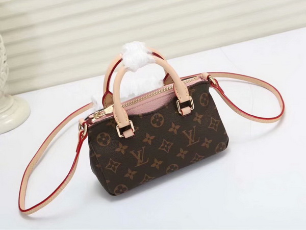 LV Hangbags AAA-192