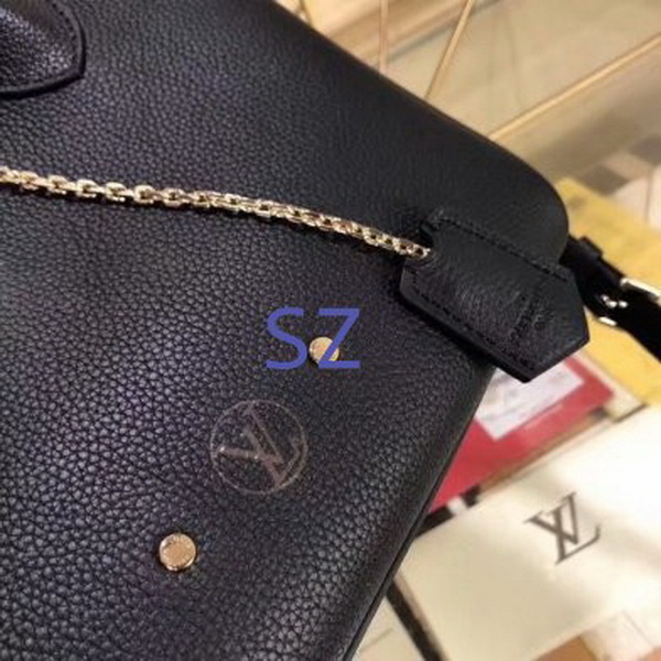 LV Hangbags AAA-254