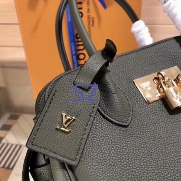 LV Hangbags AAA-255