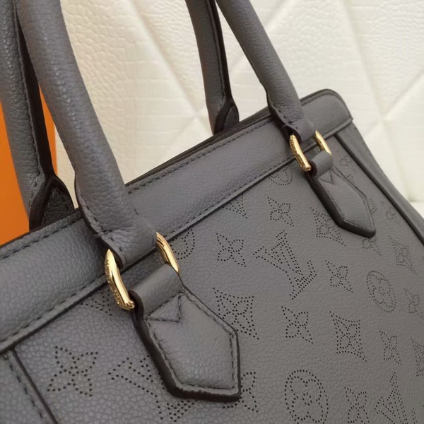 LV Hangbags AAA-278