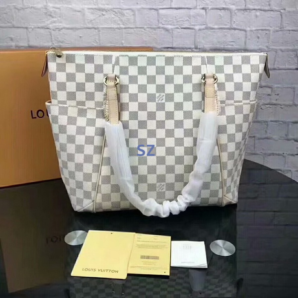 LV Hangbags AAA-359