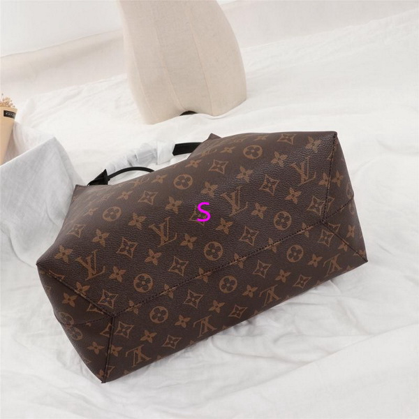 LV Hangbags AAA-362