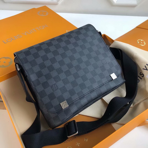 LV Men Hangbags AAA-011