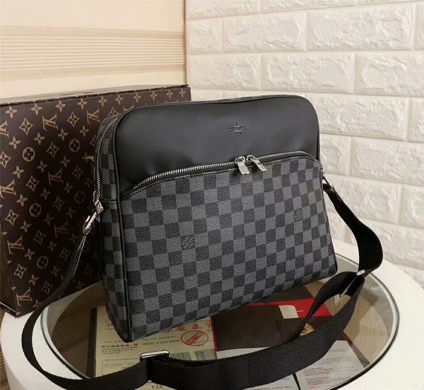 LV Men Hangbags AAA-012