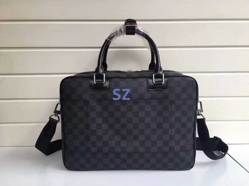 LV Men Hangbags AAA-015